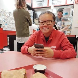 Meet your Posher, Zheng